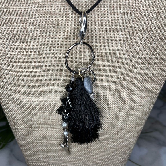 Keychain Card Clip - Picture 7 of 8